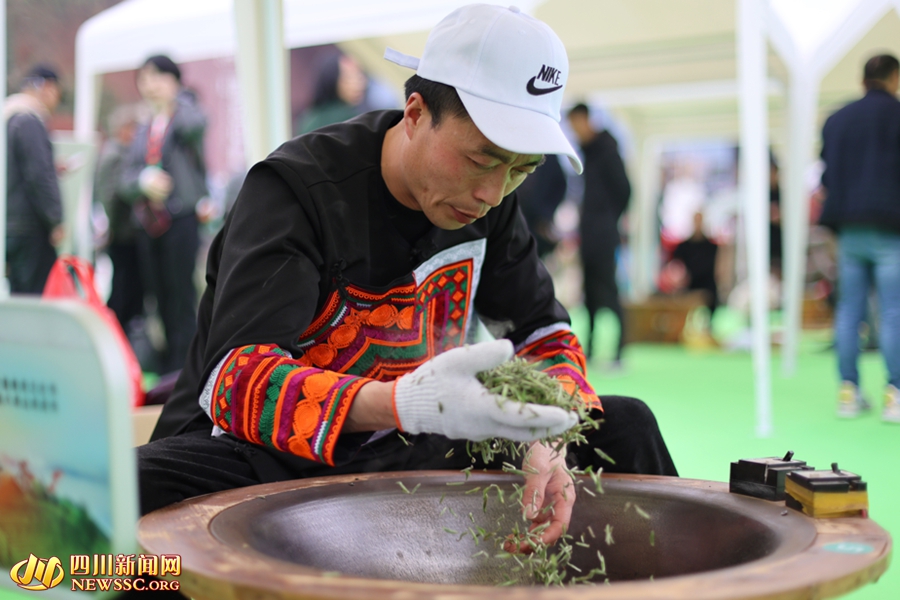 图片4_副本.jpg